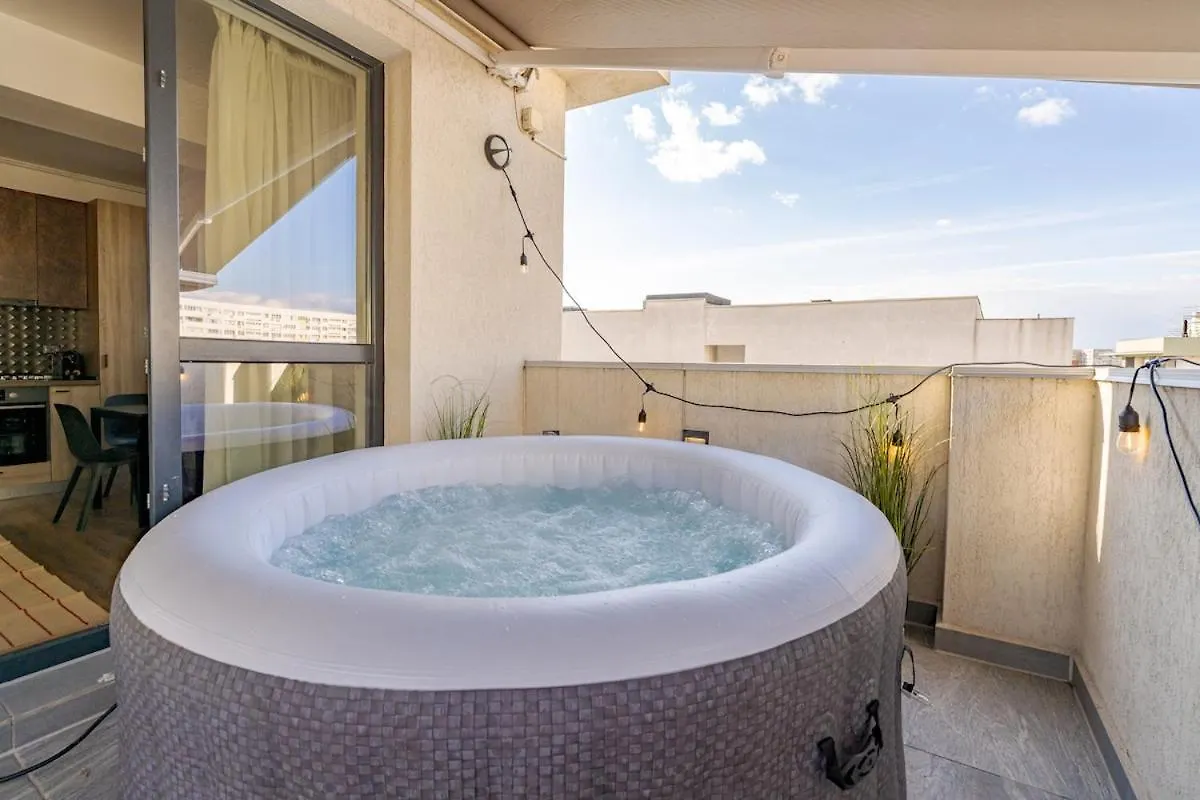 Downtown Loft Apartment With Jacuzzi&Terrace Bucharest